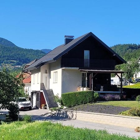 Holiday Home Na Vasi Gorenja Vas  Kültér fotó