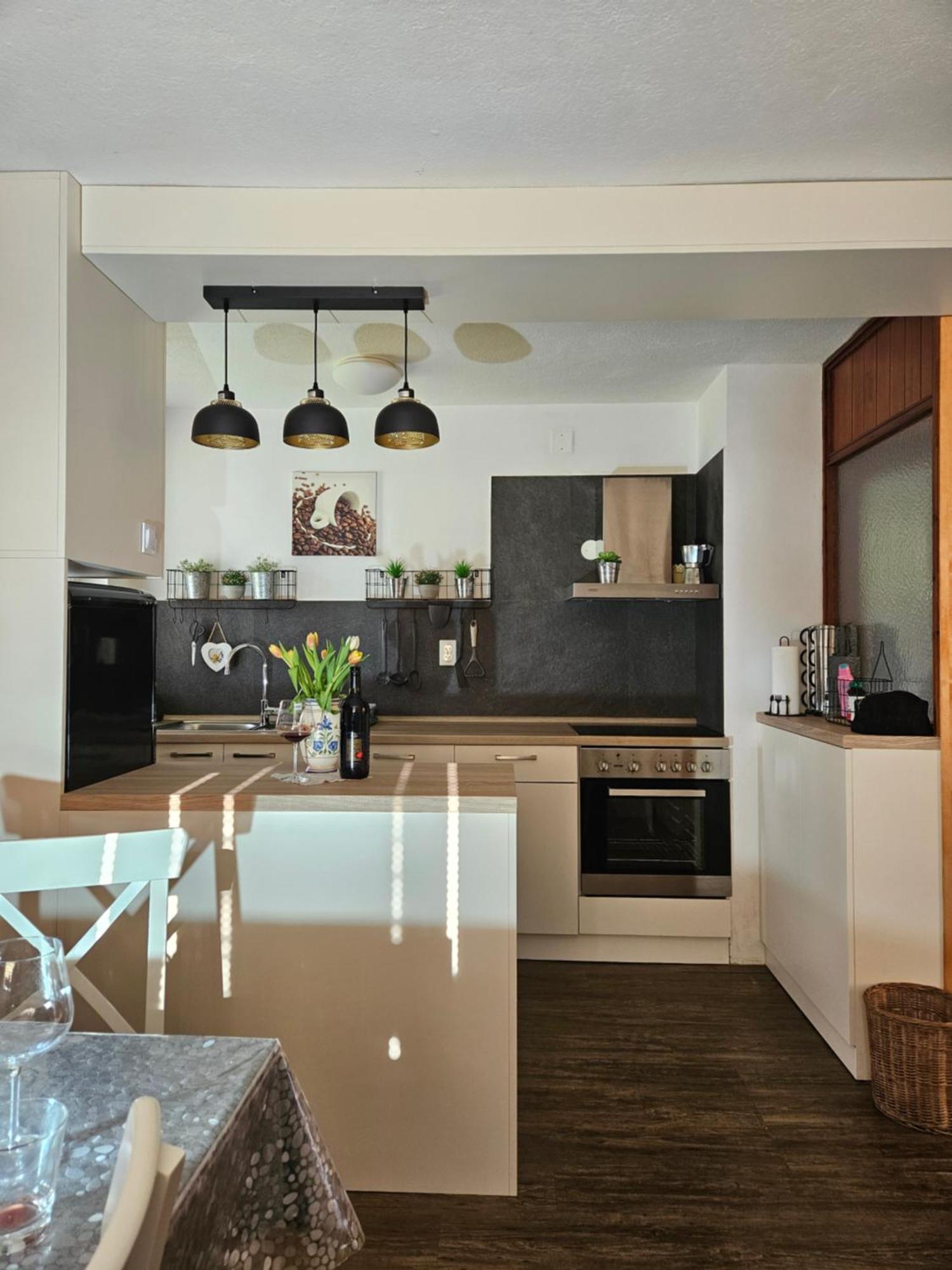 Holiday Home Na Vasi Gorenja Vas  Kültér fotó